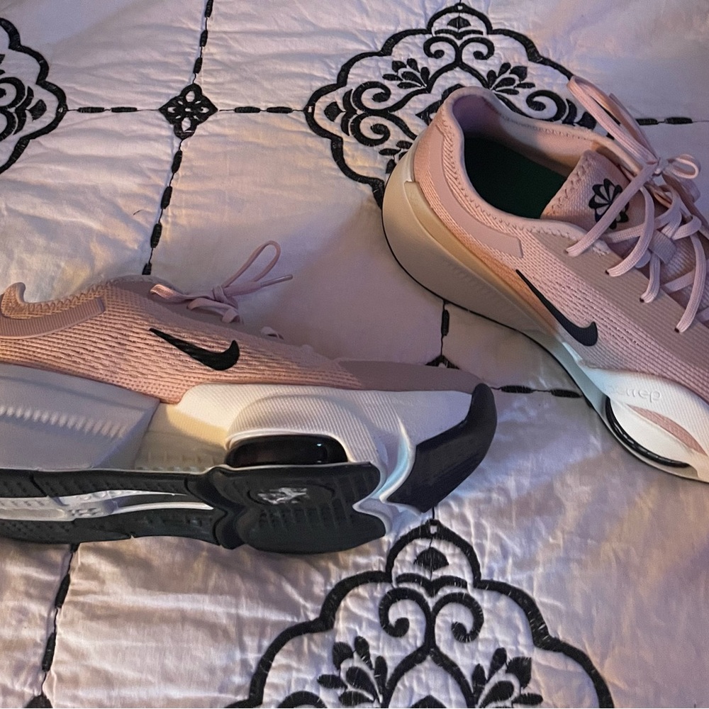 Sz. 9 Nike SuperRep workout shoes